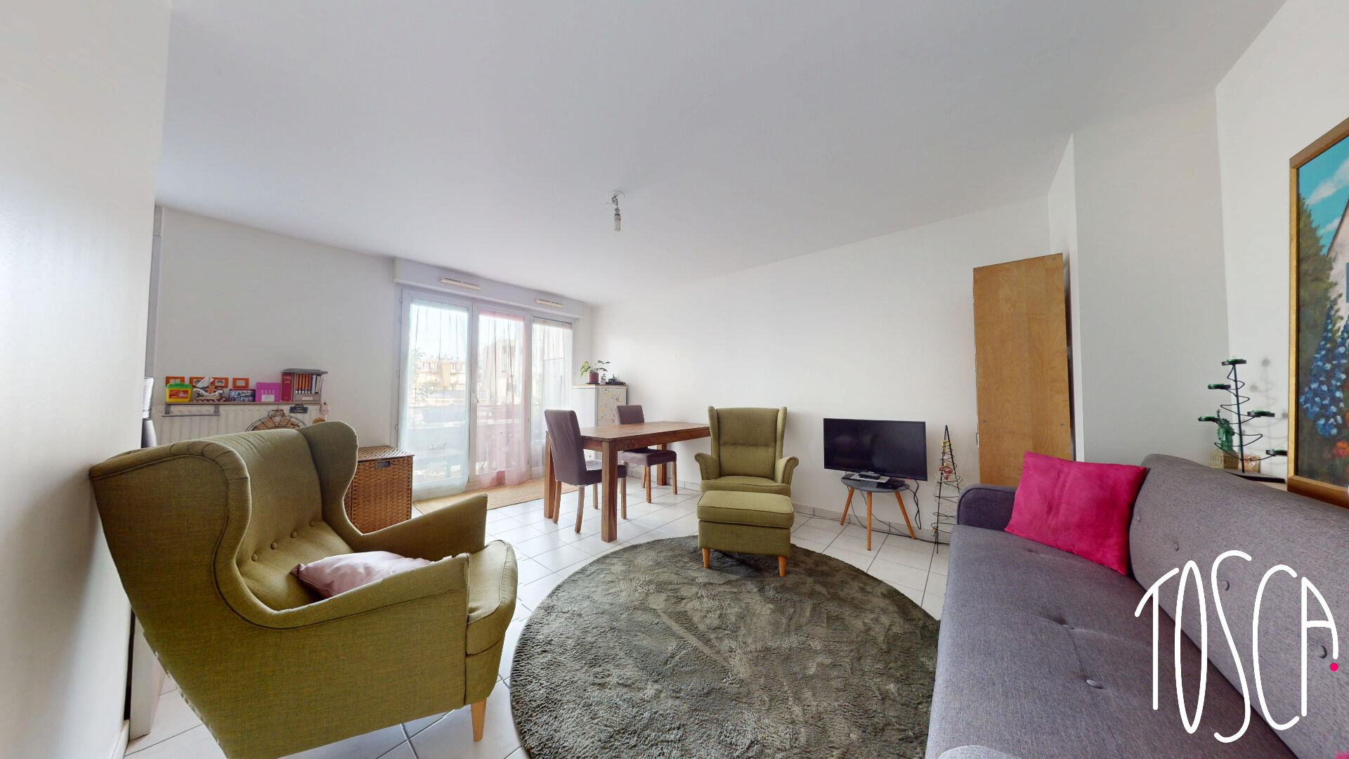 EXCLUSIVITE - VILLEJUIF LEO LAGRANGE - APPARTEMENT 2 PIECES AVEC PARKING ET BALCON