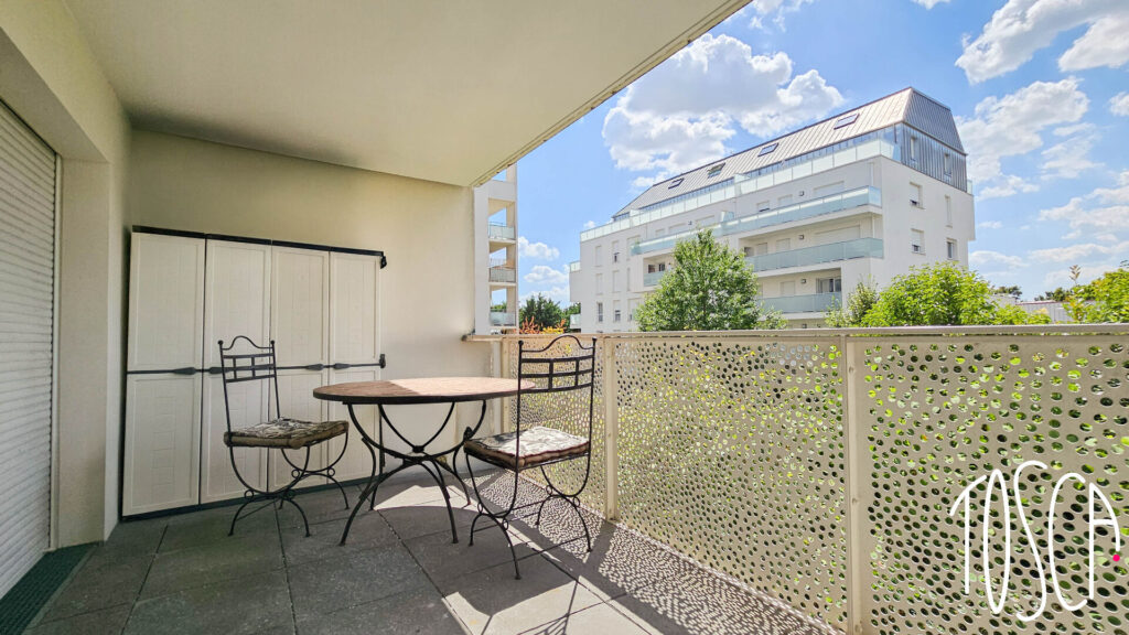 CHOISY LE ROI – APPARTEMENT 3 PIECES – TERRASSE – PROCHE COMMODITES - Featured