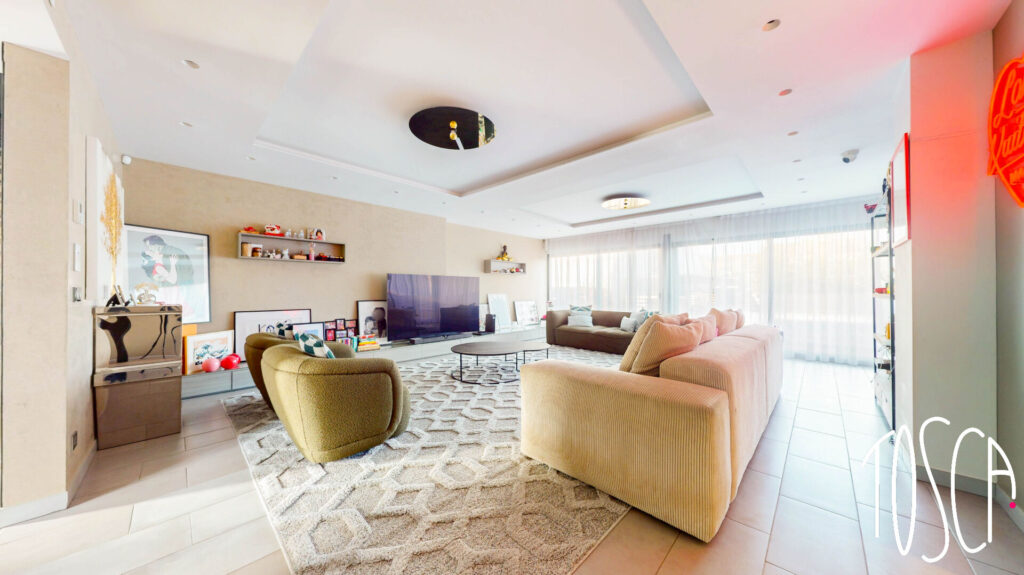 EXCLUSIVITE – THIAIS – MAISON EXCEPTIONNELLE ENTIEREMENT RENOVEE - Featured