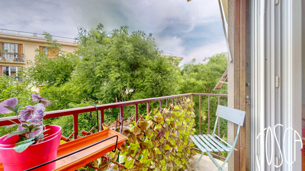 THIAIS – CENTRE-VILLE – Appartement 4 pièces – 65 m2 – CAVE - Featured