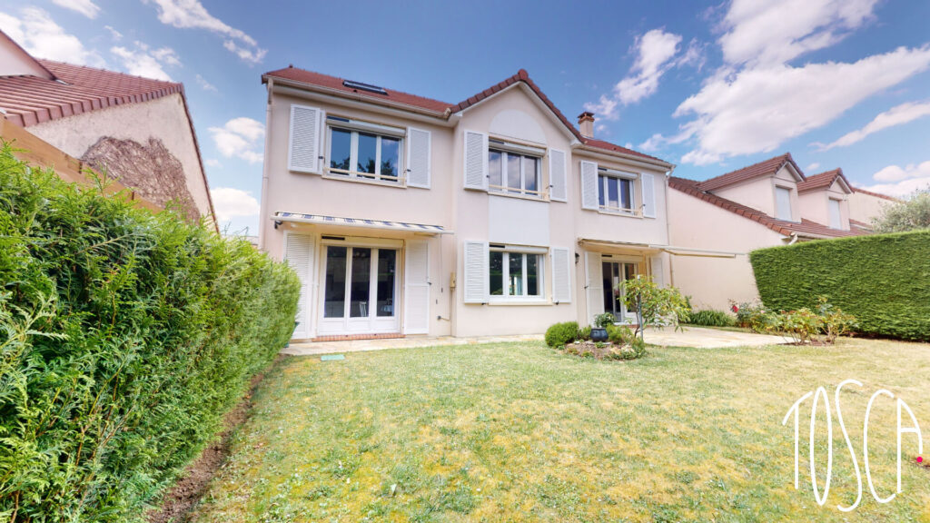 EXCLUSIVITE – THIAIS – RESIDENCE MERMOZ – MAISON KAUFMAN DE 162.17M² ET 232 M² UTILES – 4 CHAMBRES – COMBLES AMENAGES – JARDIN – DOUBLE GARAGE – BUS - Featured