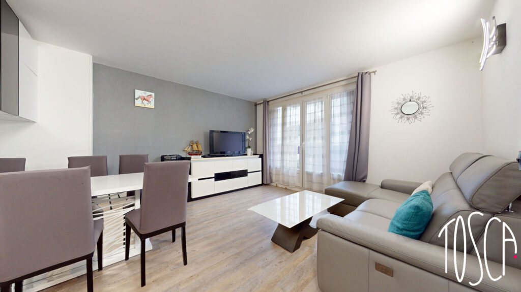 CHOISY-LE-ROI – APPARTEMENT 4 PIECES 66.70M2 – BALCON – BOX – CAVE - Featured