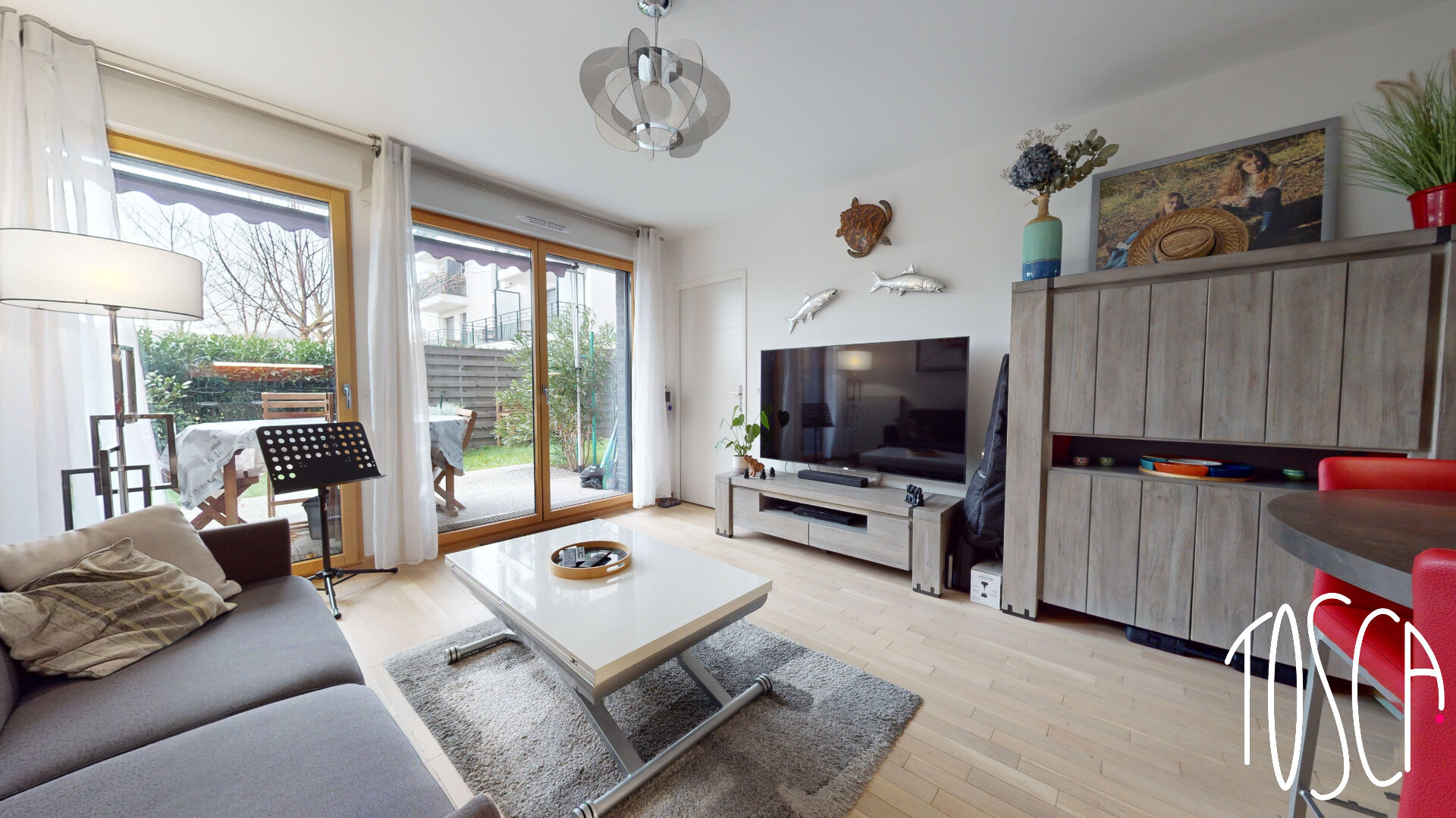 THIAIS - Appartement 2 pièces 42 m2 - Terrasse - Jardin - Parking double