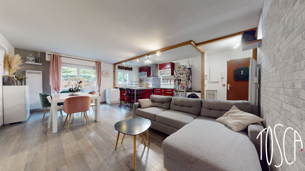 EXCLUSIVITE – THIAIS – 3 PIECES DE 67 M² AVEC 2 JARDINS ( 53m²) ET BOX - Featured