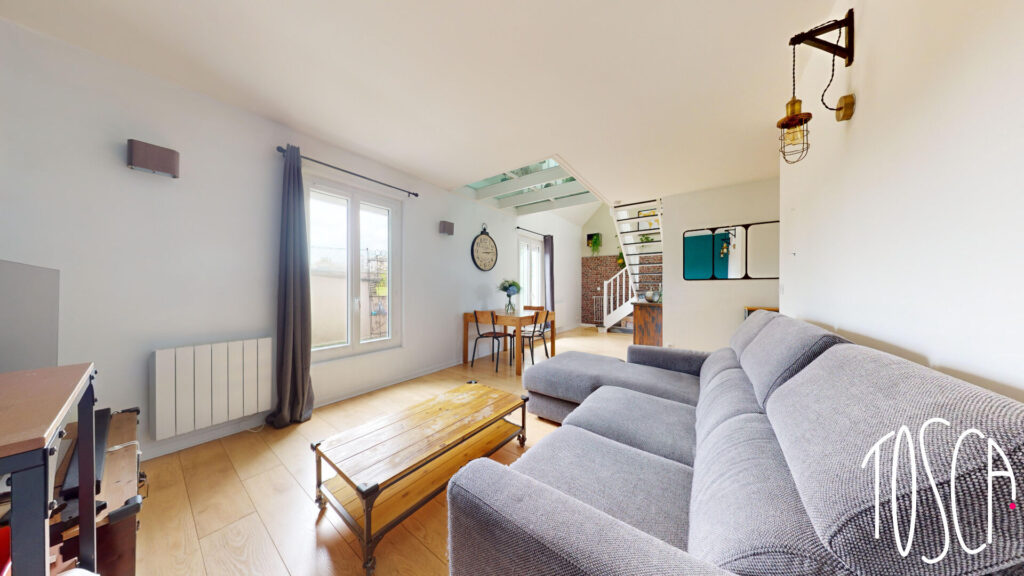 EXCLUSIVITE – THIAIS – CENTRE VILLE – DUPLEX – 4 PIECES – 71 m2 – BALCON – PARKING - Featured