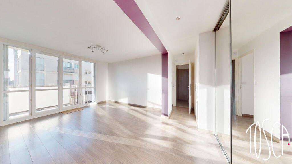 EXCLUSIVITE THIAIS – PROCHE CENTRE-VILLE – APPARTEMENT 2 PIECES – CAVES – PARKING - Featured