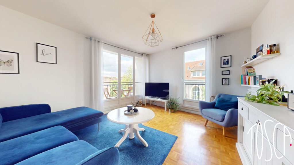 EXCLUSIVITE CHOISY LE ROI – APPARTEMENT 2 PIECES – BALCON – CAVE – PARKING - Featured
