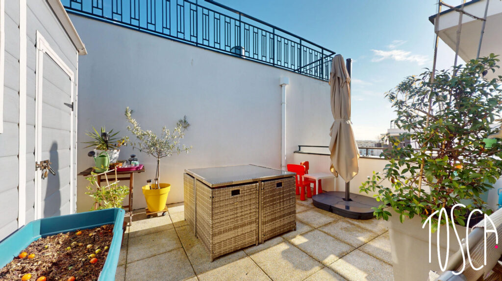 THIAIS – 4 PIECES – 80 m² – 3 CHAMBRES – TERRASSE – PARKING x2 – TRANSPORTS - Featured