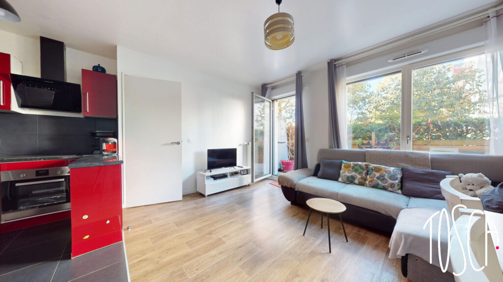 EXCLUSIVITE – VITRY-SUR-SEINE – 2 PIECES – 44 M² – PARKING - Featured